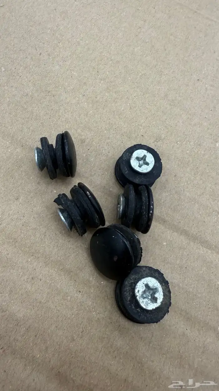 قطع غيار جديد شاص ربع 80 الى 84 9