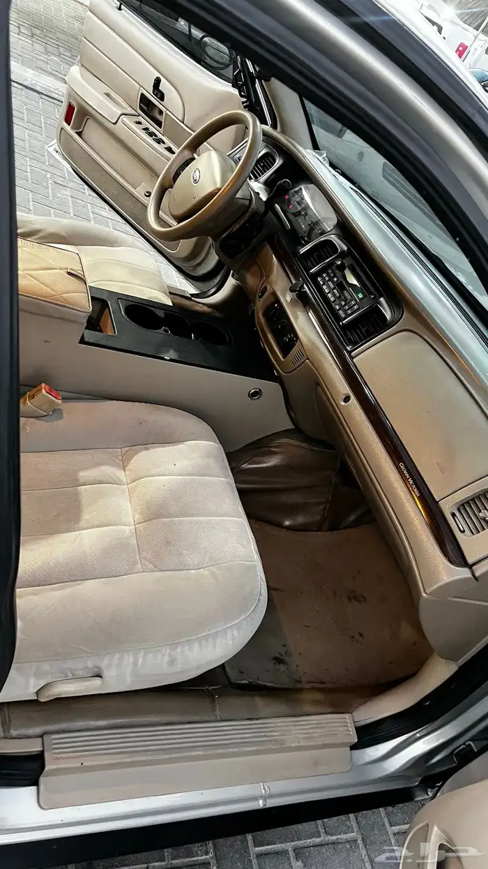 فورد فكتوريا 2008 2