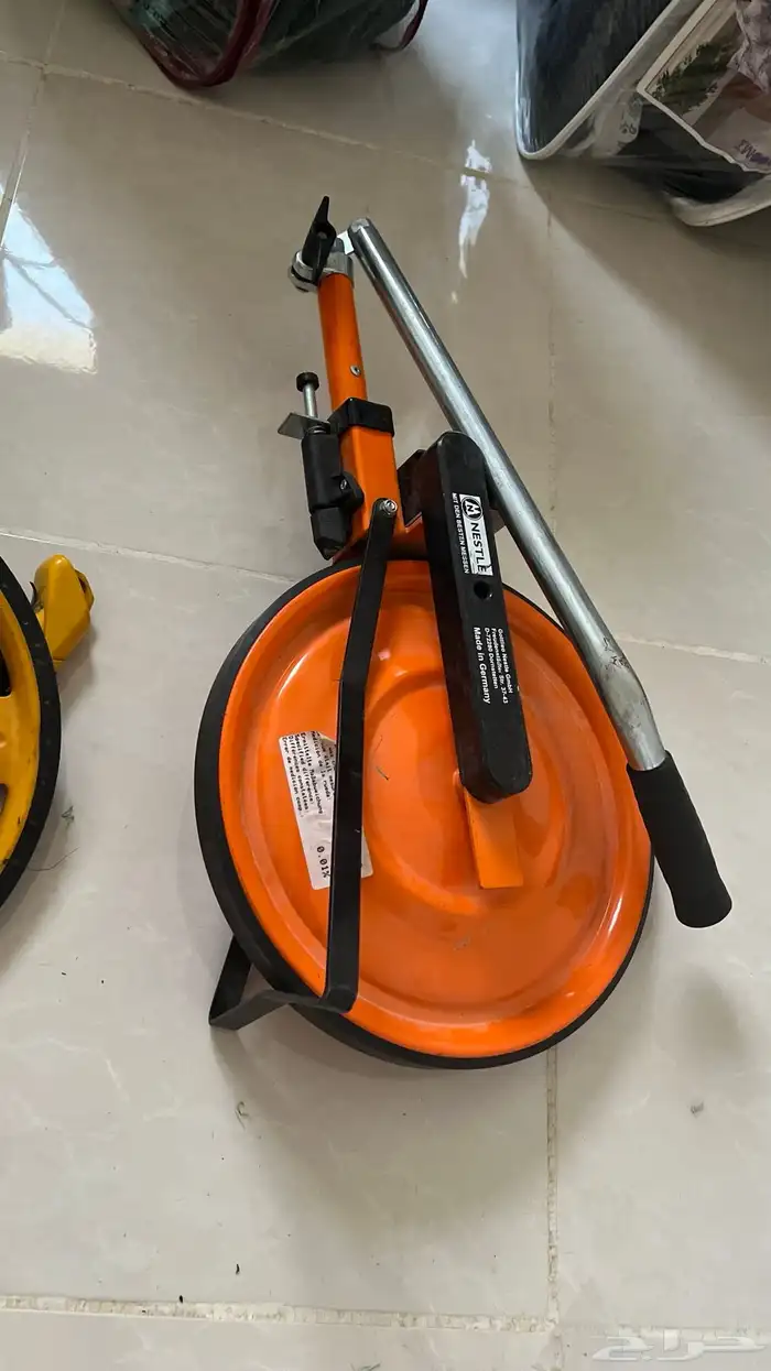 خردوات وادوات كلها جديده اللي يبغاها يتواصل خاص والبيع سمح 3