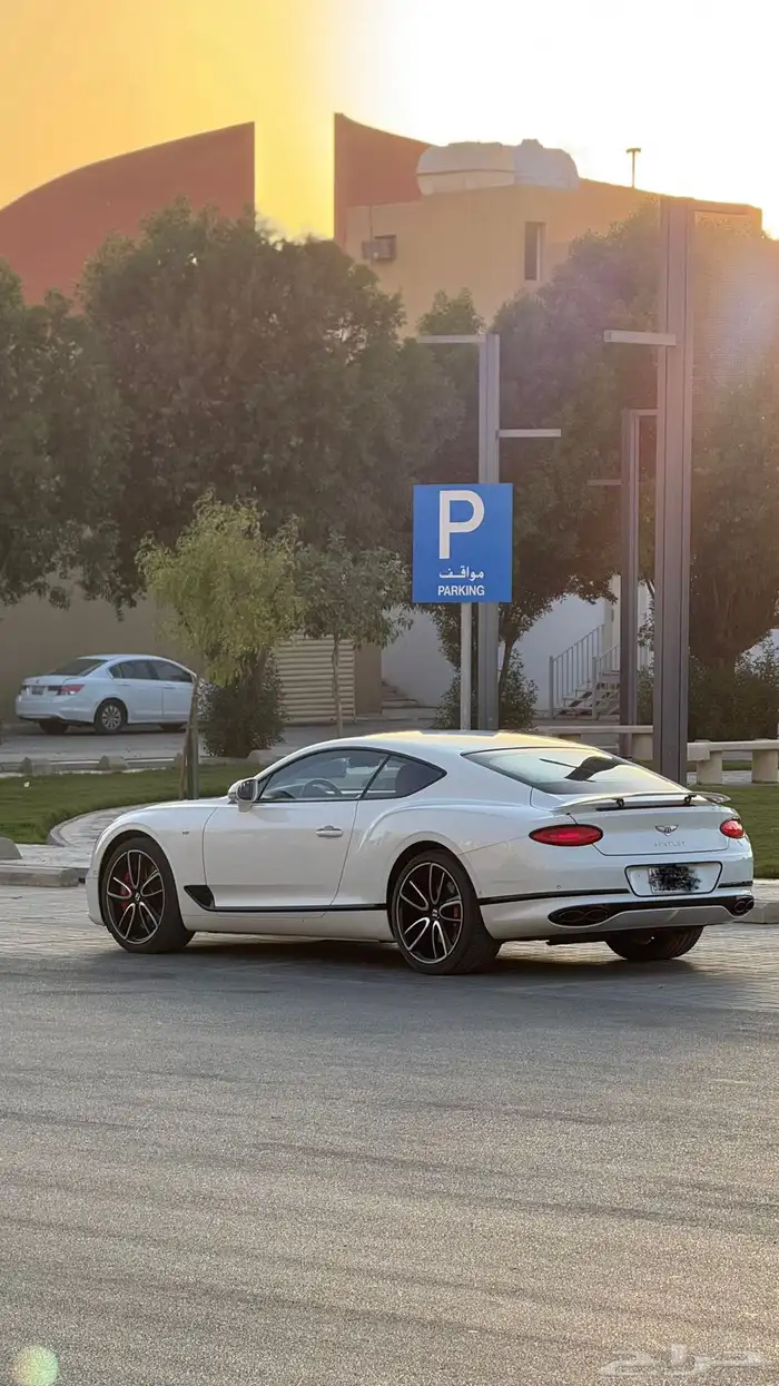 بنتلي كونتيننتال GT 2020 3
