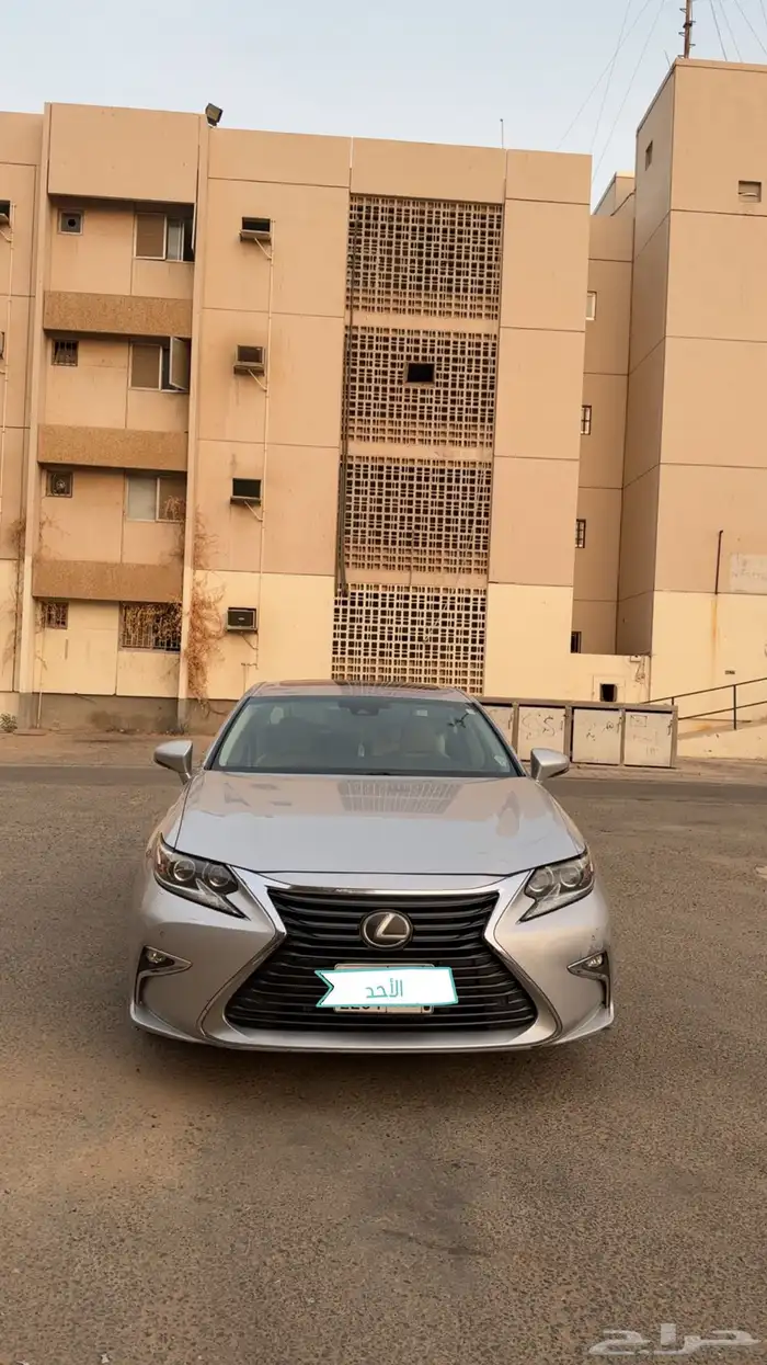 لكزس ES 2017 3