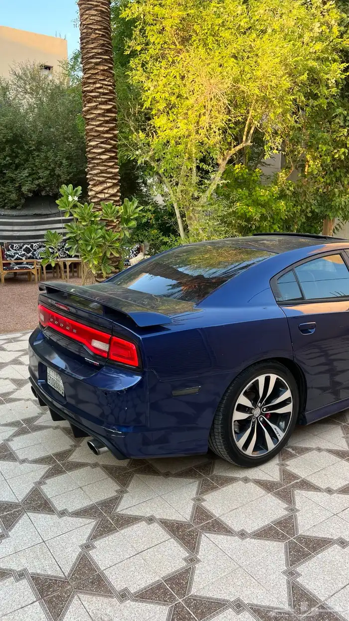 دوج تشارجر srt 6.4 وكالة 11