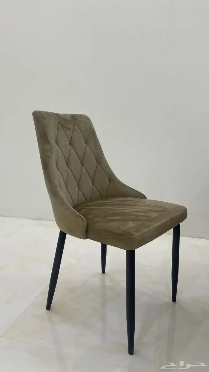 طاولة طعام 1