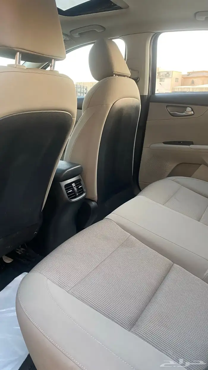 كيا سيراتو 2021 فل كامل نظيف للبيع 11