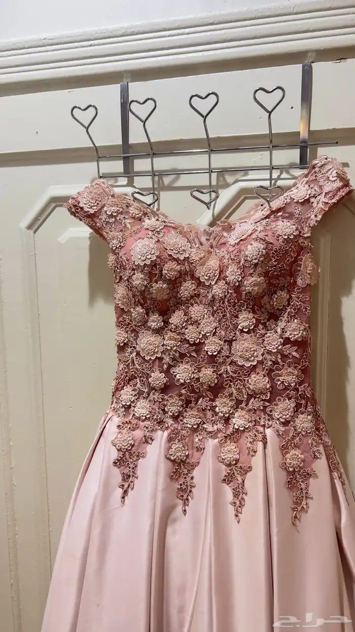 فستان عروسة ملكه فخم جدا 3