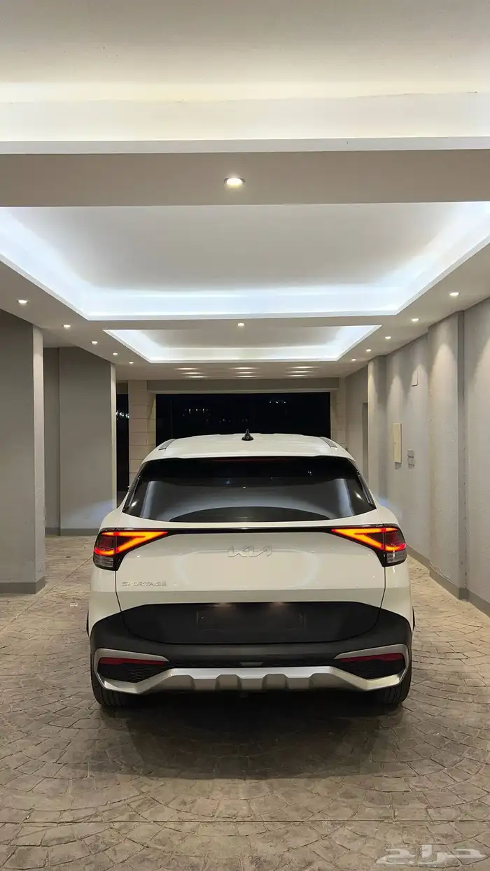 كيا - سبورتاج 2022 بحالة الوكالة ( ديزل ) - نص فل 3