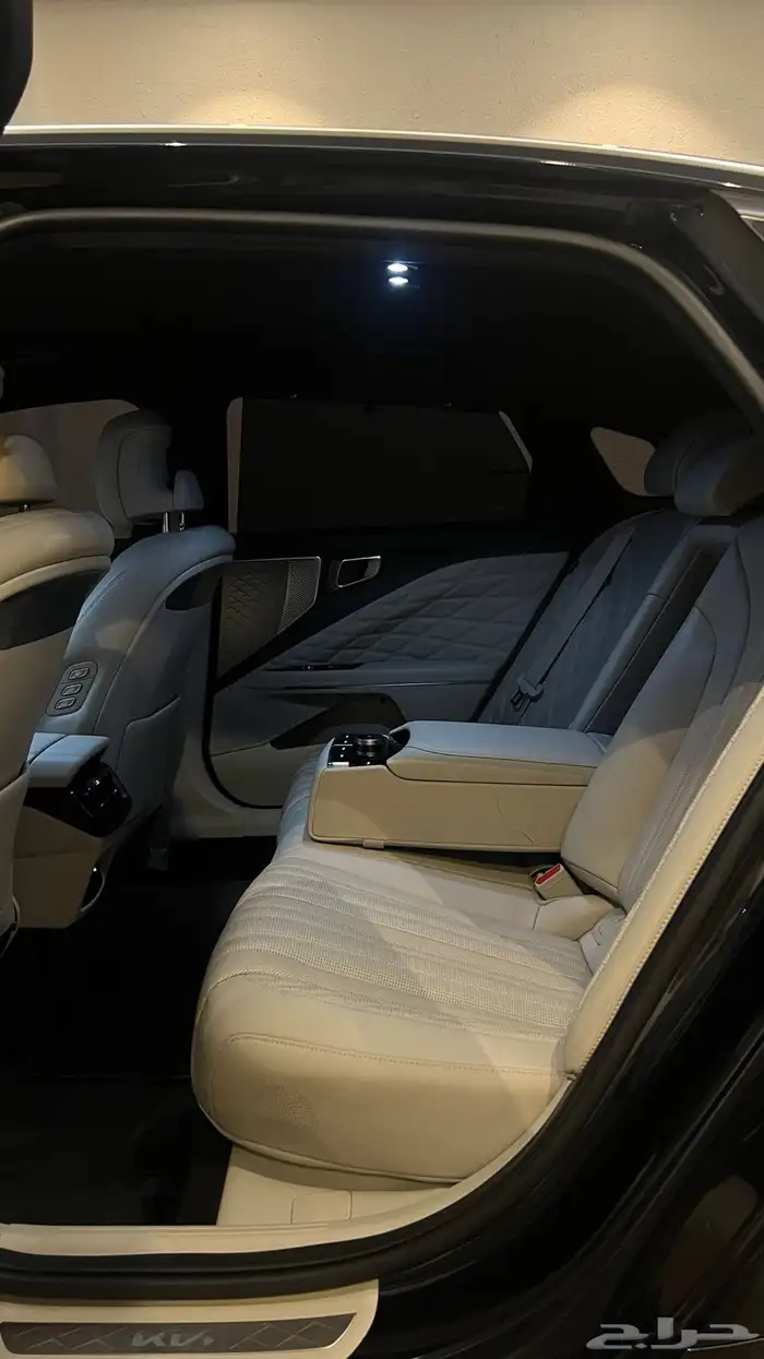 كيا - K8 2022 ( بنزين - V6 )   أعلى فئة فل كامل 32
