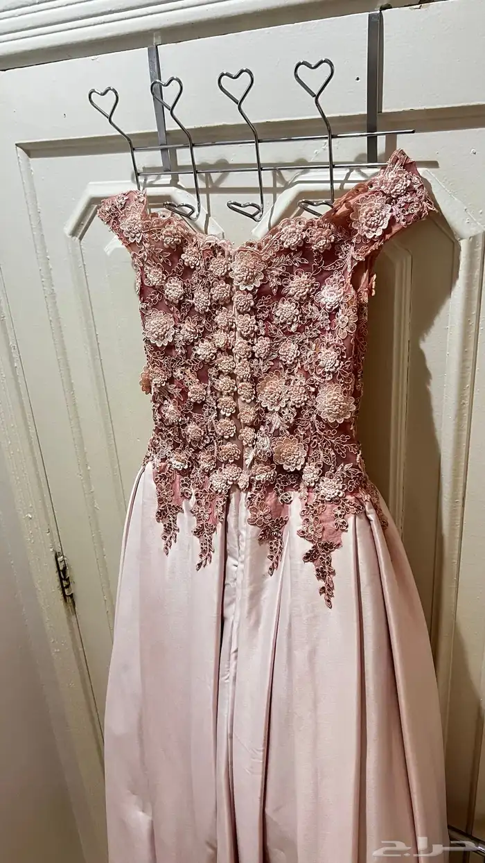 فستان عروسة ملكه فخم جدا 5