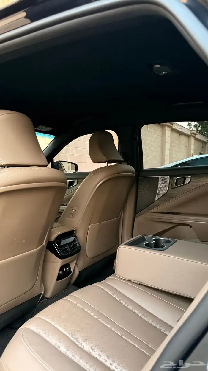 كيا K8 2022 ( بنزين) v6 فل كامل 13