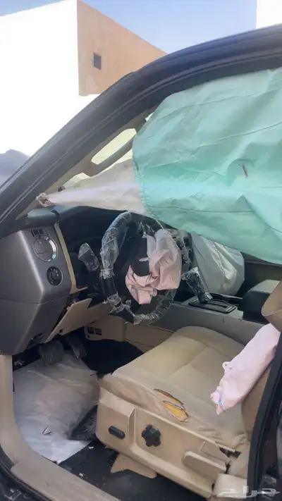 اكسبديشن 2016 مصدوم index