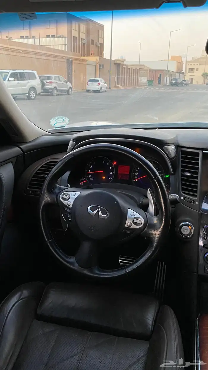 انفنتي 2009 14