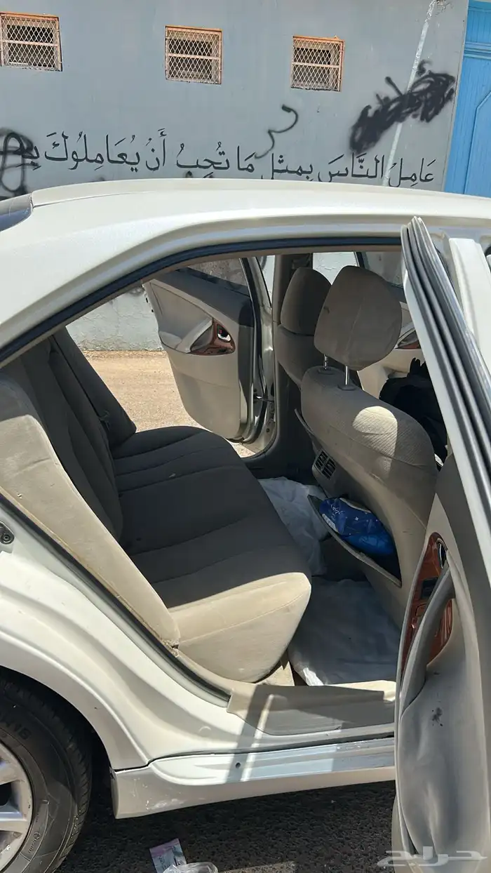 كامري 2010 للبدل فقط 10