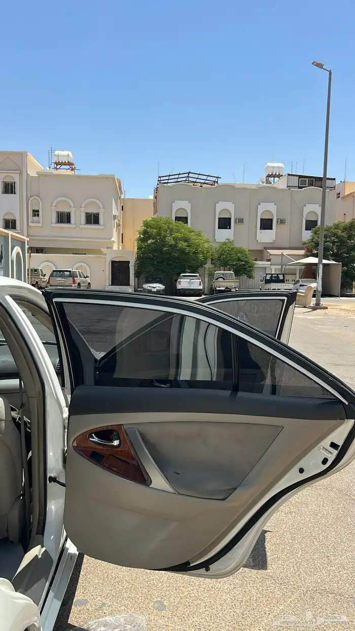 كامري 2010 للبدل فقط 11