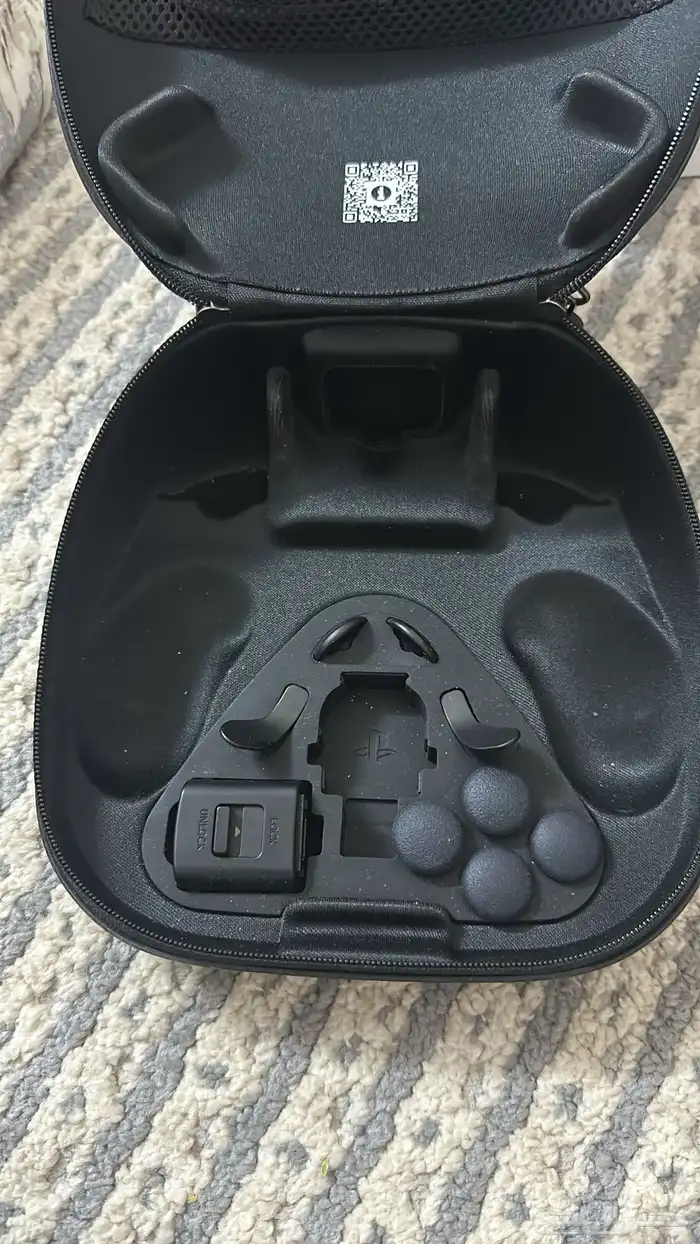 يد بلايستيشن 5 الأحترافية 3