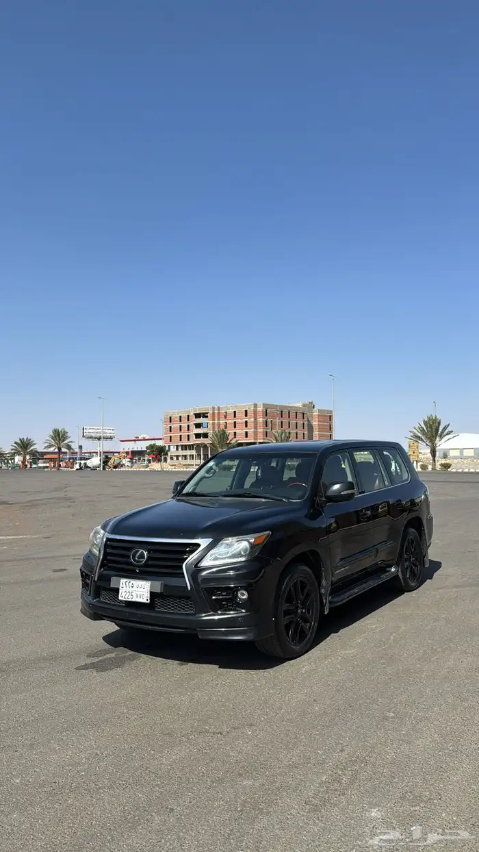 جيب لكزس أسود 3