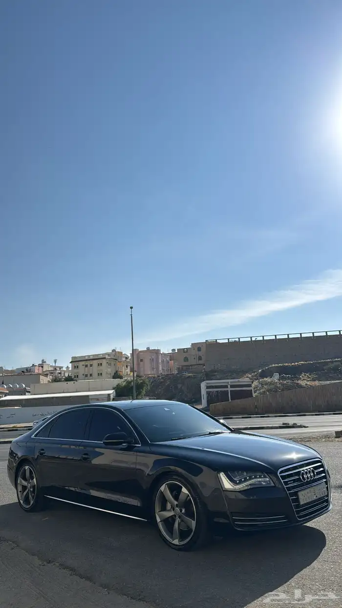 اوديA8L 2013ممشى قليل 11