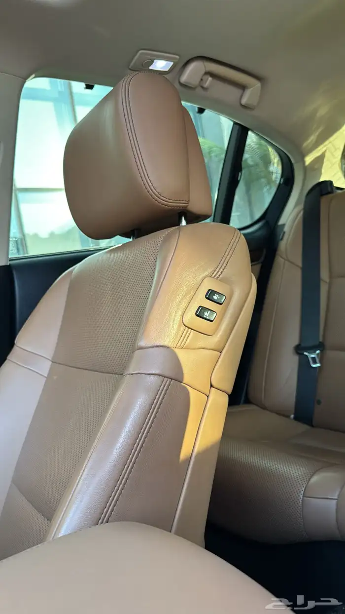 لكزس Gs 450 HH 2015 فل كامل سعودي 32