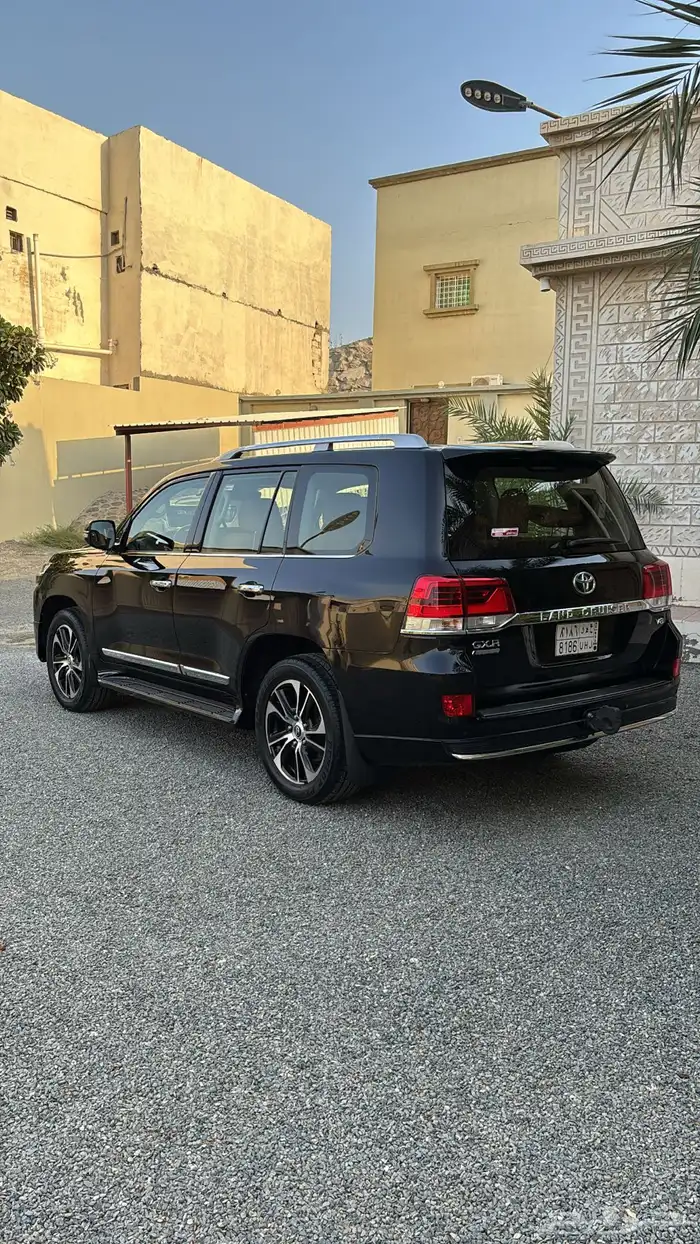 لاندكروزر مديل 2021 فل تورنق 8 سرندل رقم 5 5
