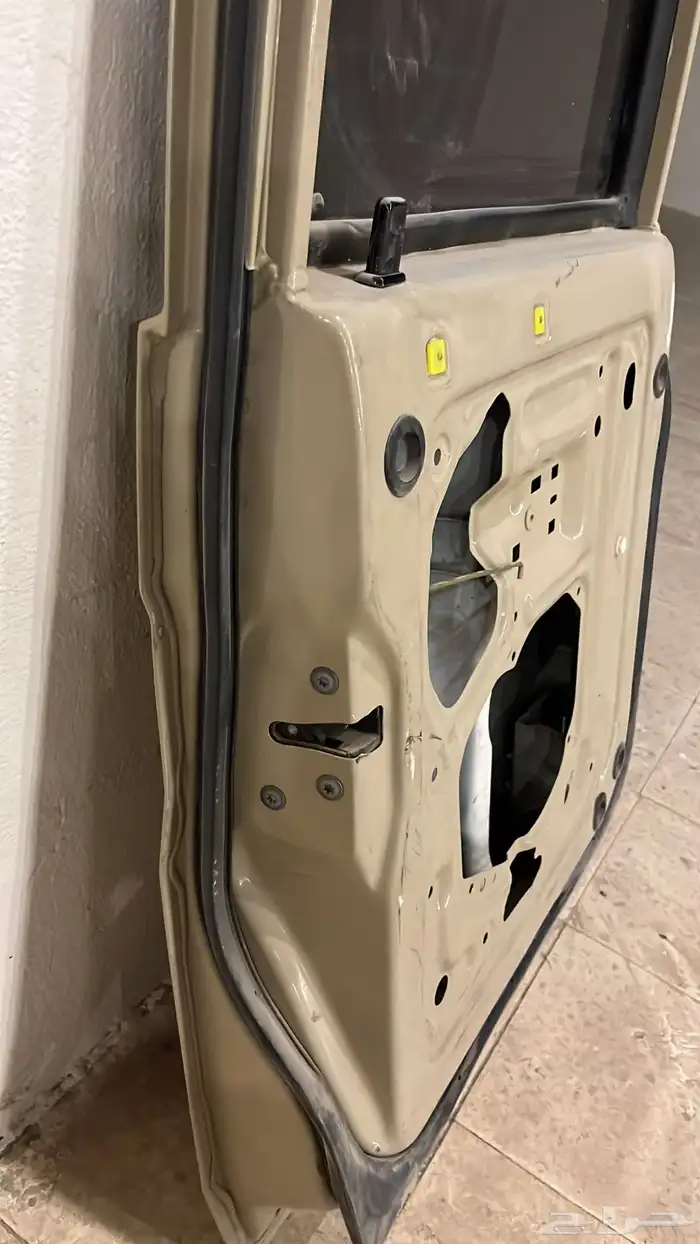 باب ربع تويوتا خلفي كامل ( خليجي ) 10