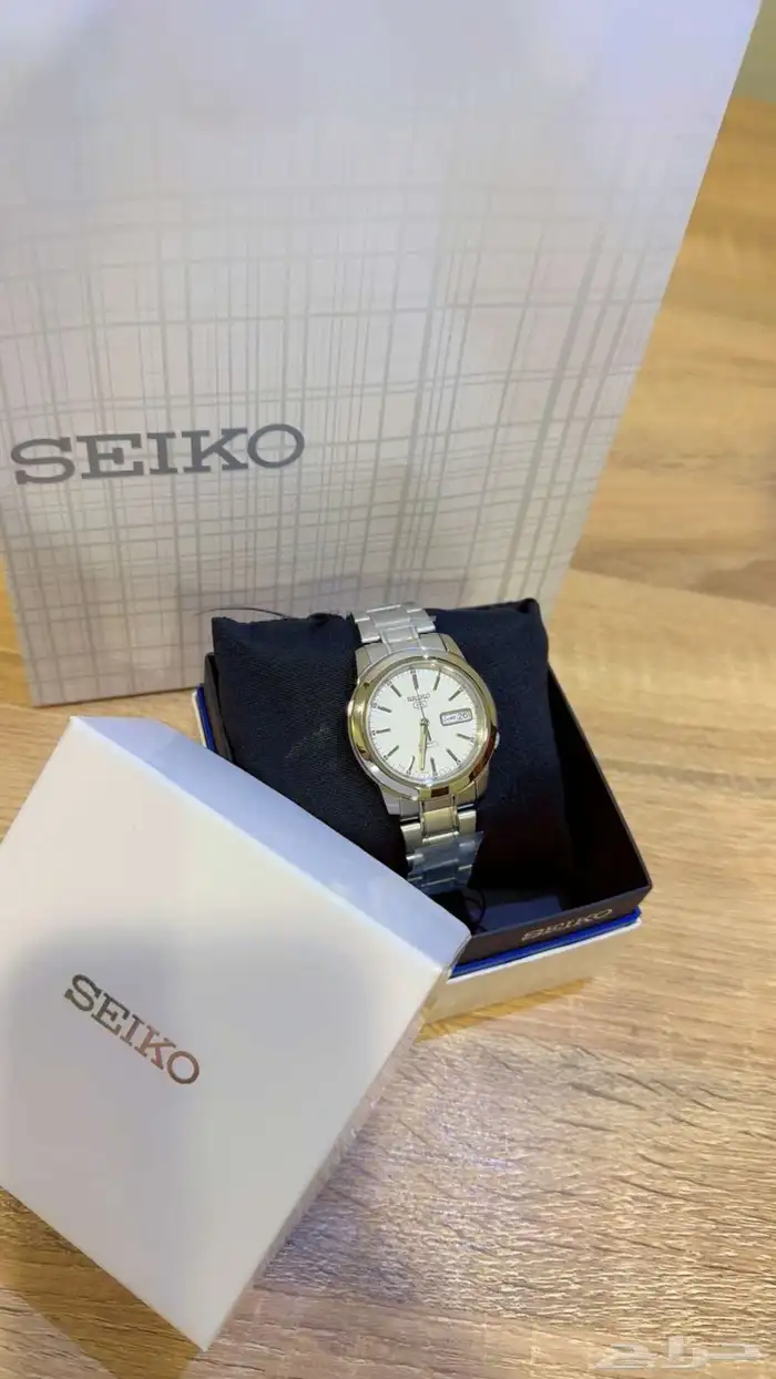ساعة seiko الاصلية 0