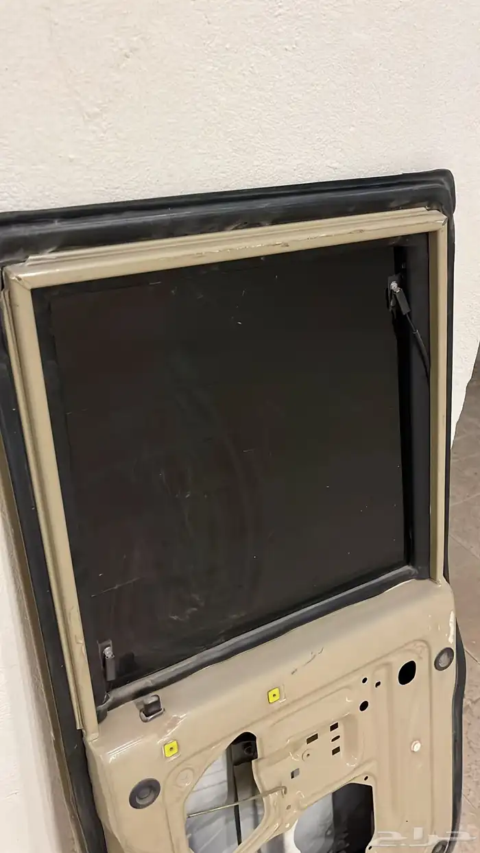 باب ربع تويوتا خلفي كامل ( خليجي ) 7