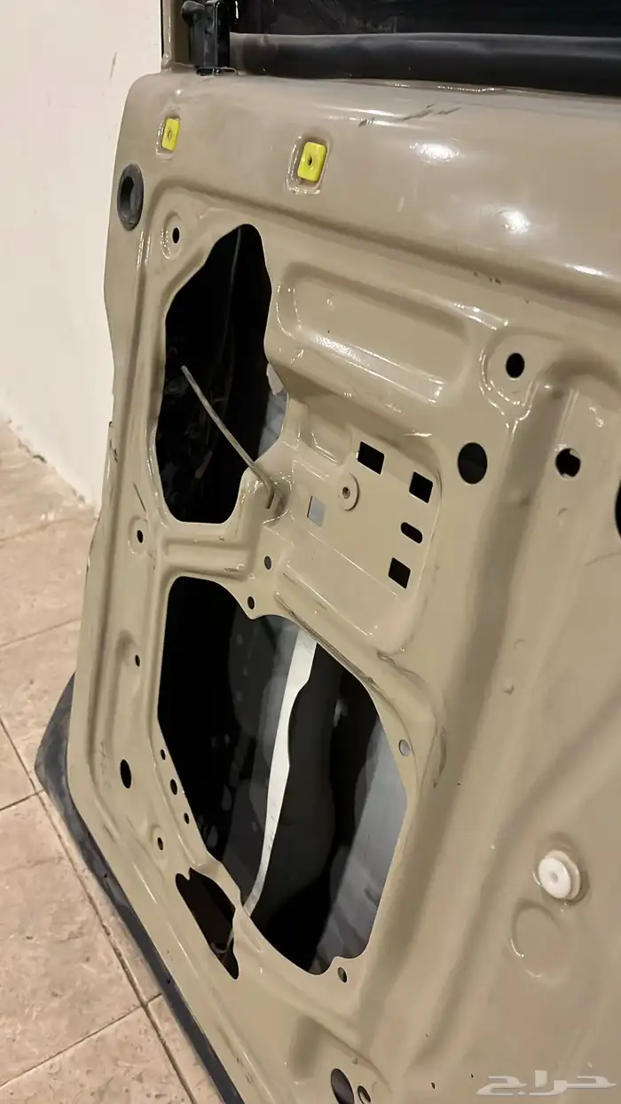 باب ربع تويوتا خلفي كامل ( خليجي ) 9