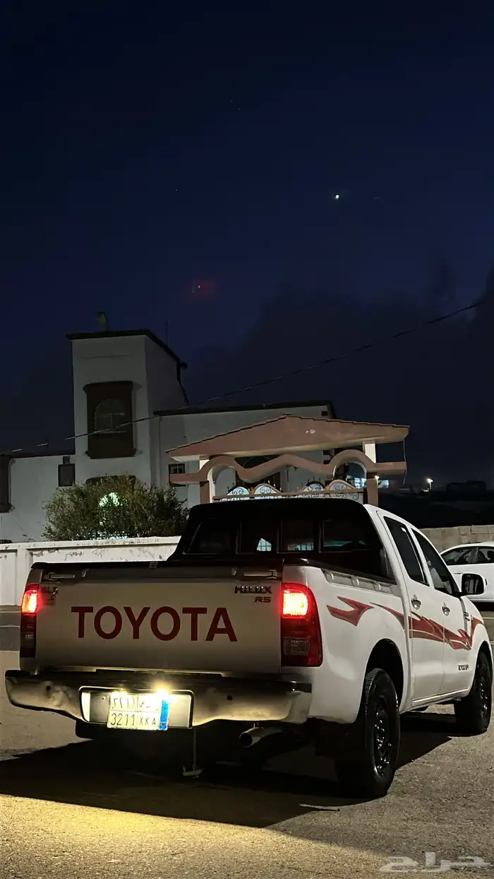 هايلكس GLX2011 فل كامل 1