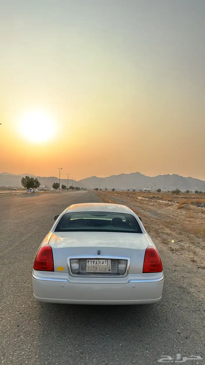 لنكون تاون كار 2004 5