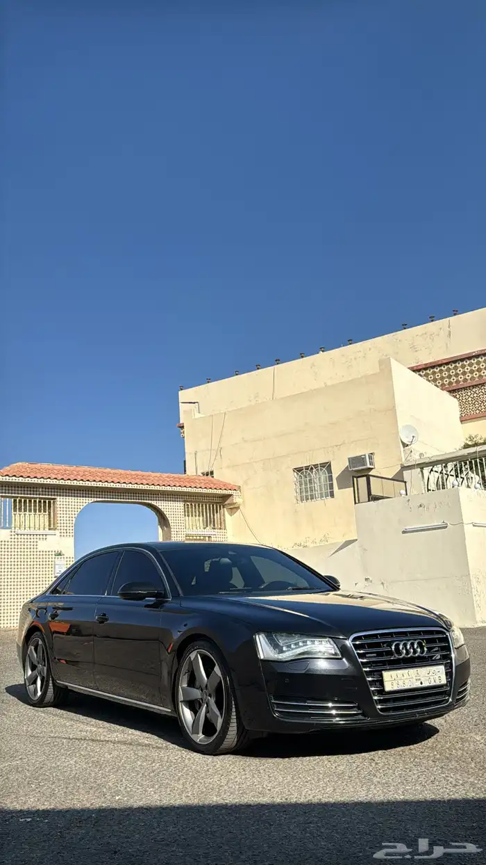 اوديA8L 2013ممشى قليل 1