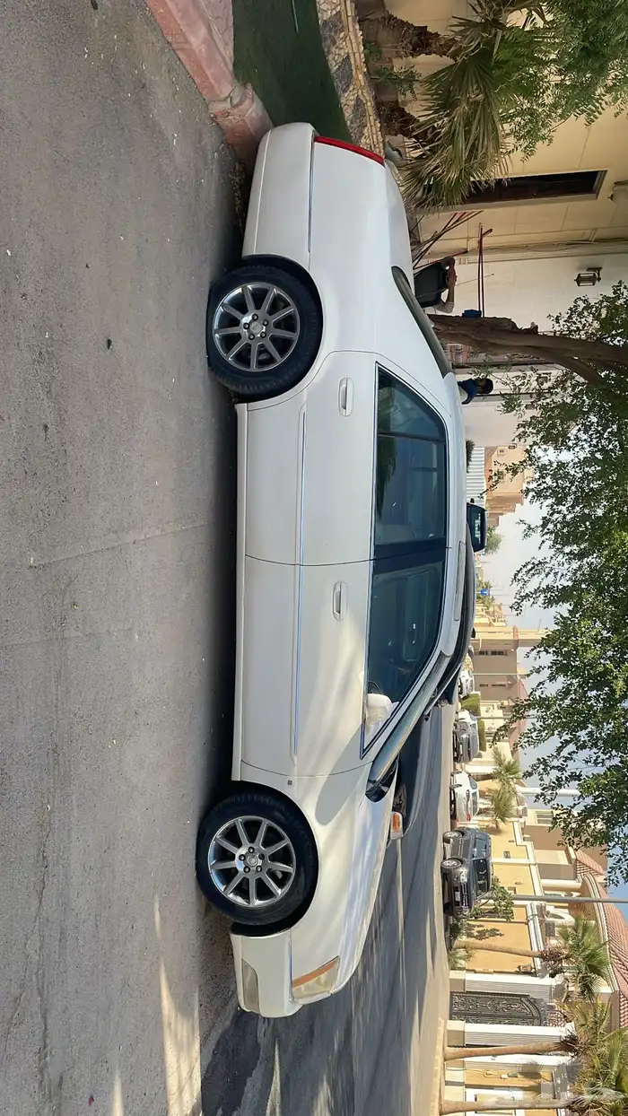 للبيع كاديلاك DTS   طلب خاص فل كامل 1