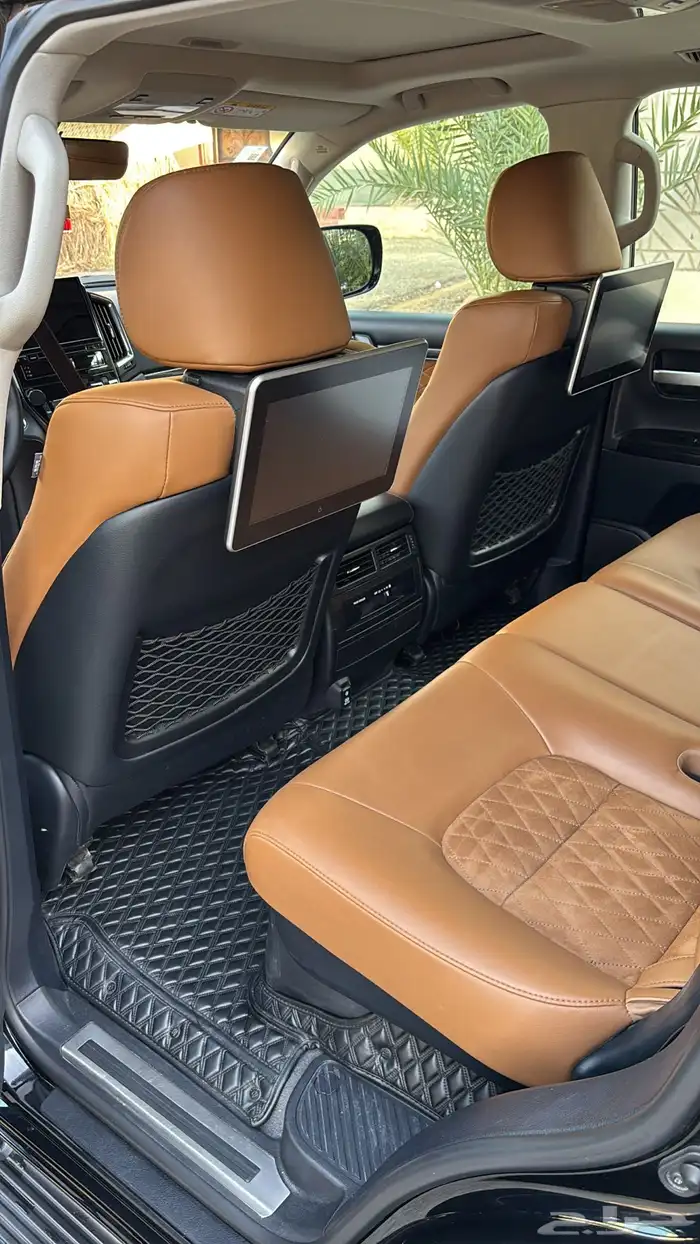 لاندكروزر مديل 2021 فل تورنق 8 سرندل رقم 5 13