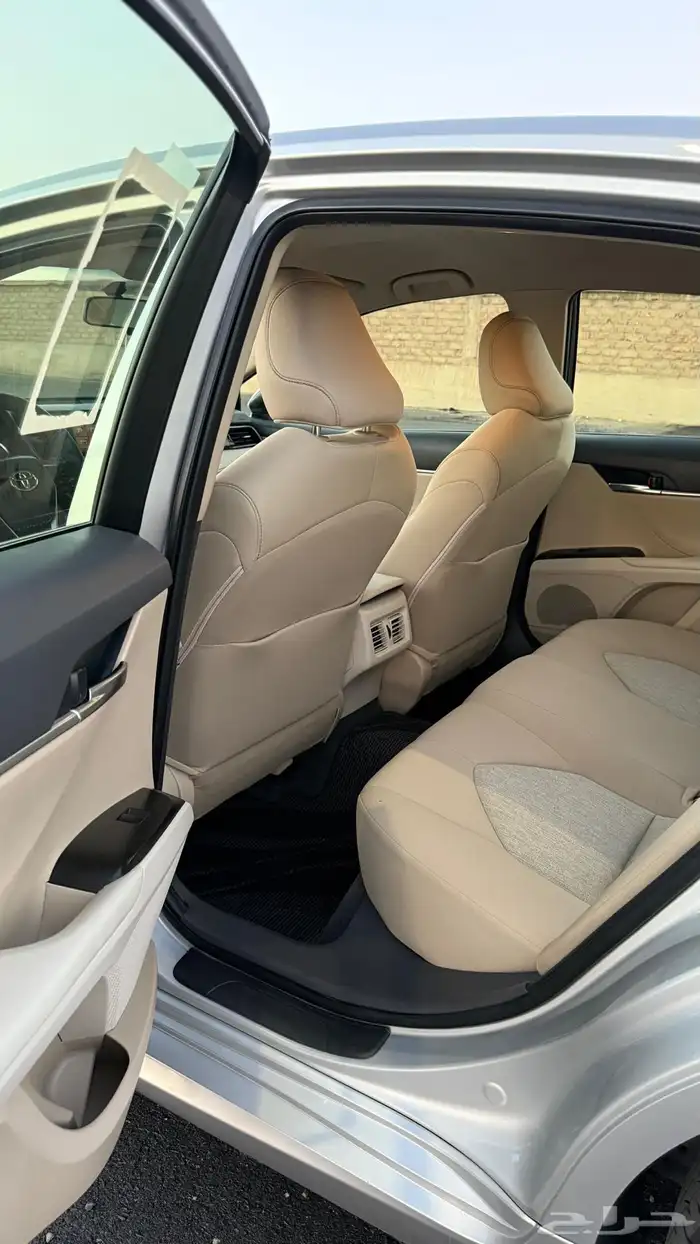 كامري LE 2022 8