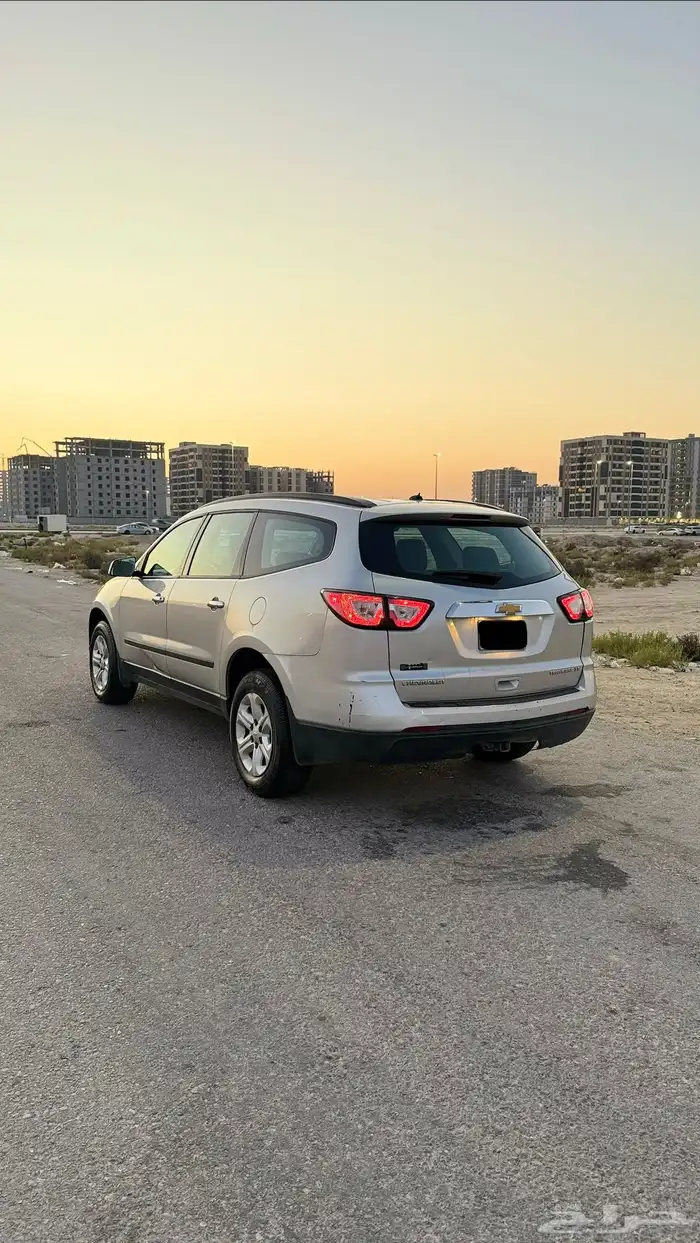 ترافيرس للبيع او البدل 2014 عداد قليل 3