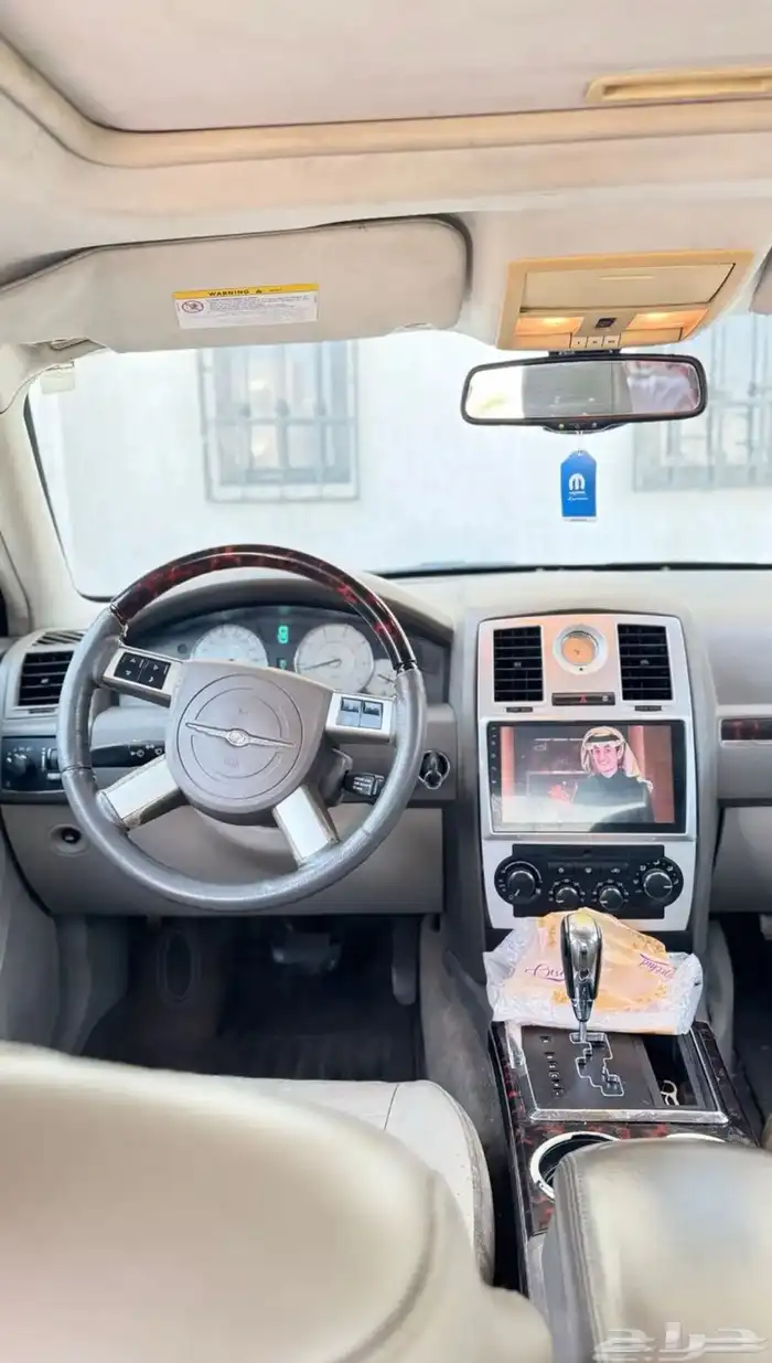 كريسلر 2010 النوع C300 9