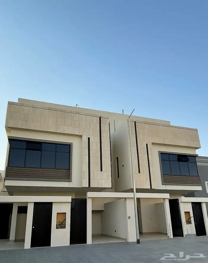 بنتهاوس فاخر للبيع في حي الزهره السويدي 0