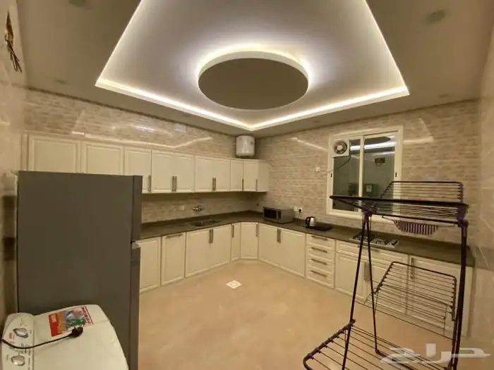 فيلا وشقه فاخرة للإيجار الشهري   سنه دراسيه   سنوي 2