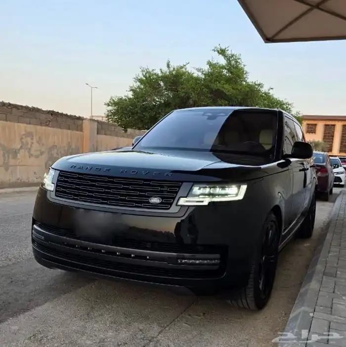 للبيع رانج روفر فوج 2023 - V8 فل الفل الفل تم البيع 8