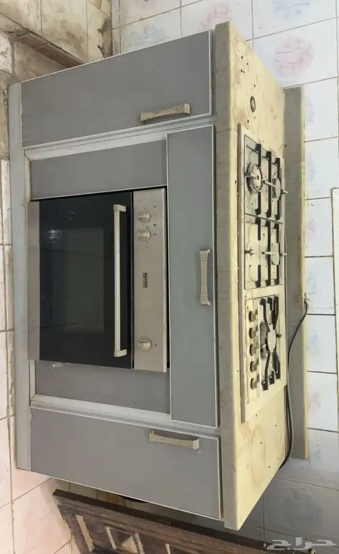 فرن وقز وطاوله ودروج نظيفه 1