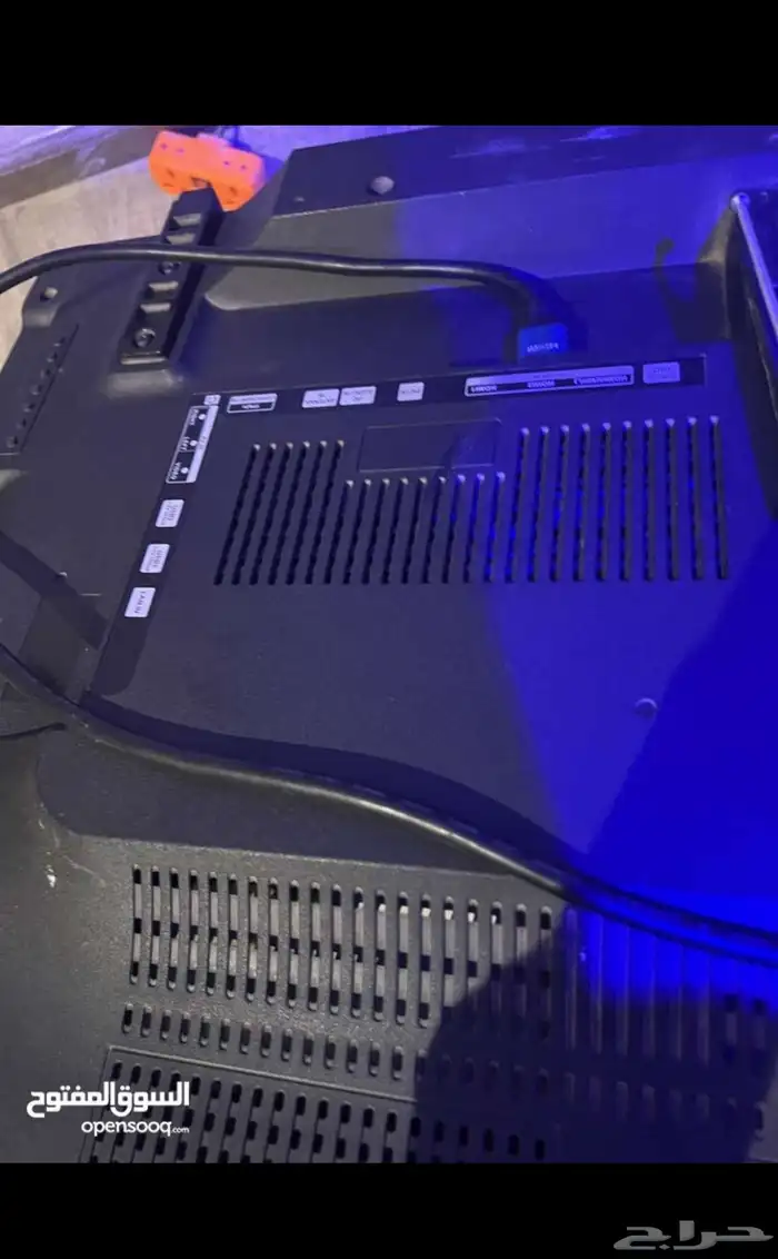 شاشة LCD من skyworth 50 بوصة 2