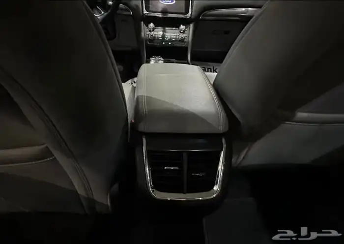 فورد تورس موديل 2022 ستاندر نضيف جدا 14