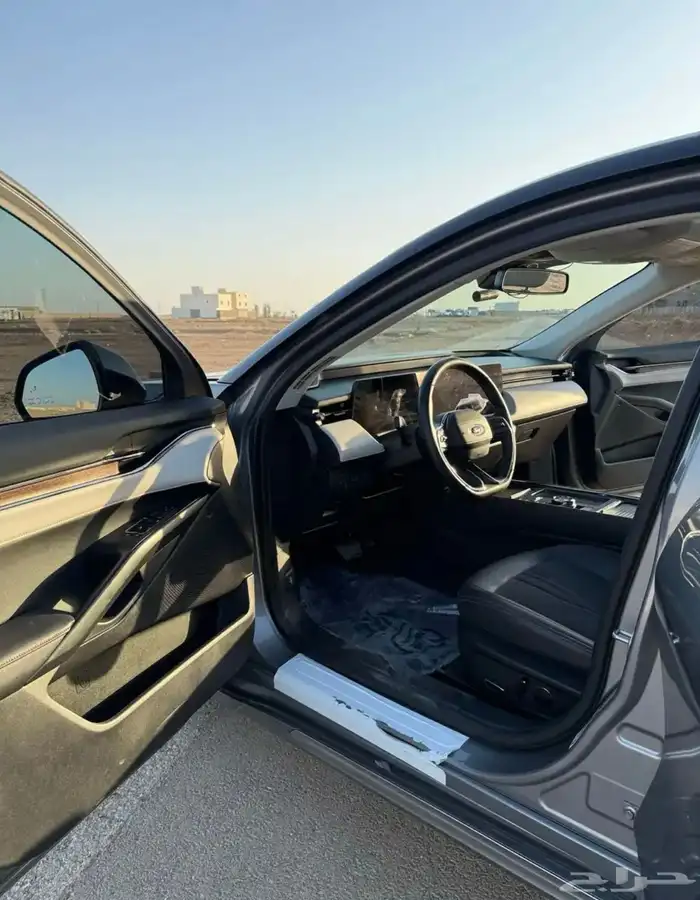 فورد تورس 2023 8