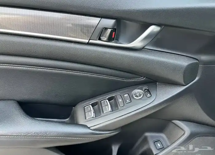 هوندا أكورد 2018 فل كامل نظيف جدا 13