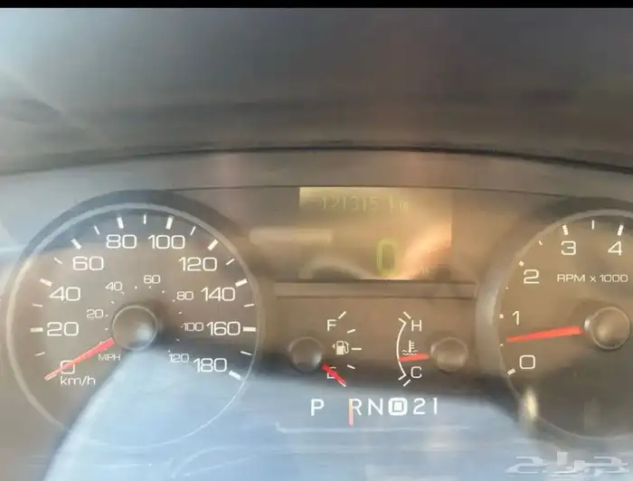 فورد فكتوريا 2011 سعودي ماشي قليل 20