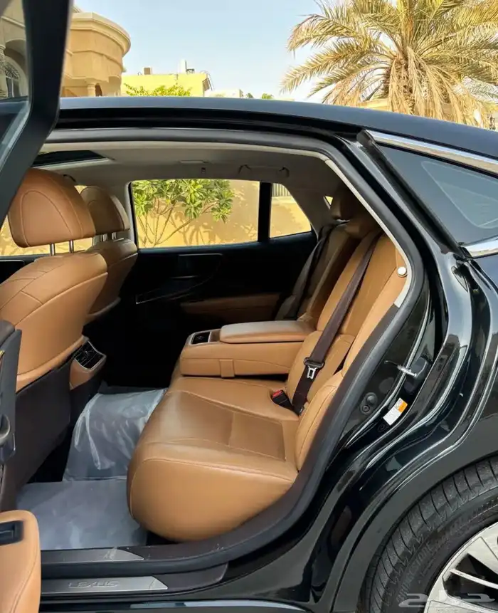 لكزس LS 350 2020 7