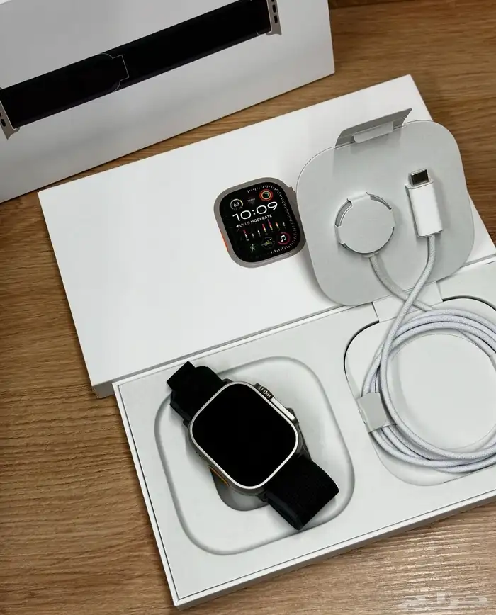 ايفون 15 برو وساعة ابل اللترا وسماعة ابل 12