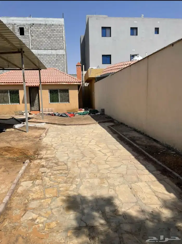 استراحة او مستودع ايجار 3