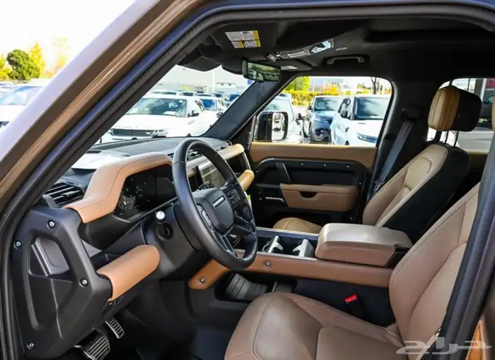 2025 Land Rover Defender X 4