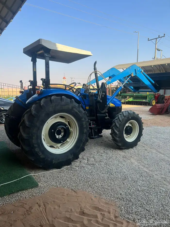 حراثه فيات نيهولند 100 حصان شبه جديده معدات زراعية 1