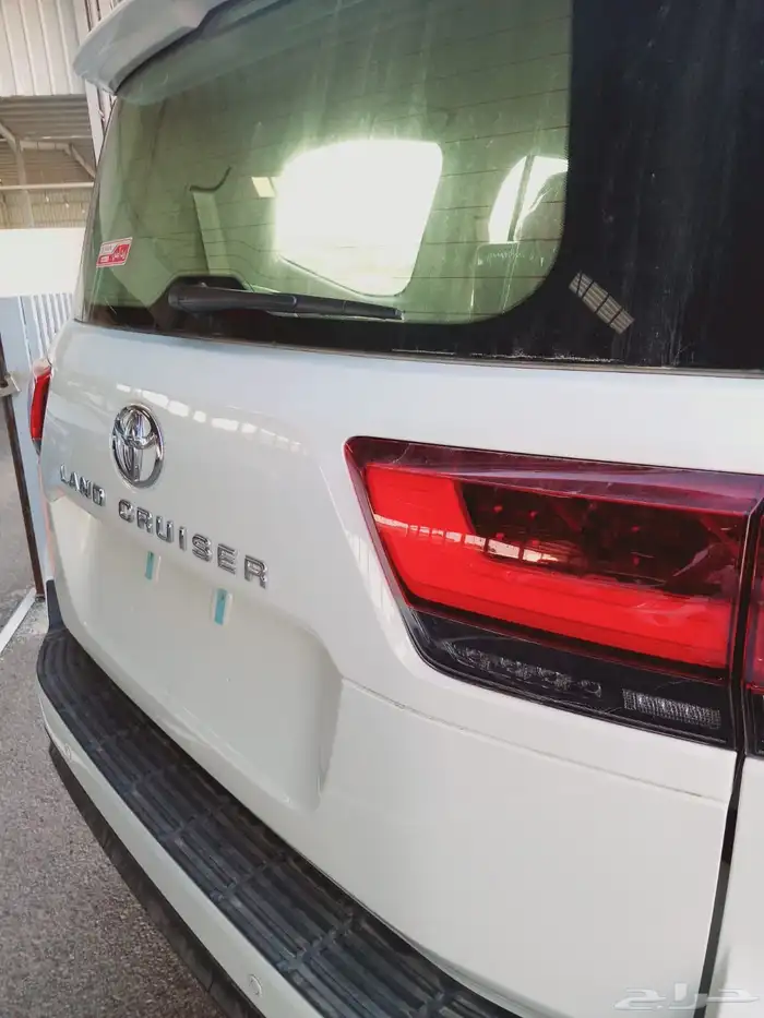 تويوتا لاندكروزر جي اكس GX ديزل 2024 اصفار 17