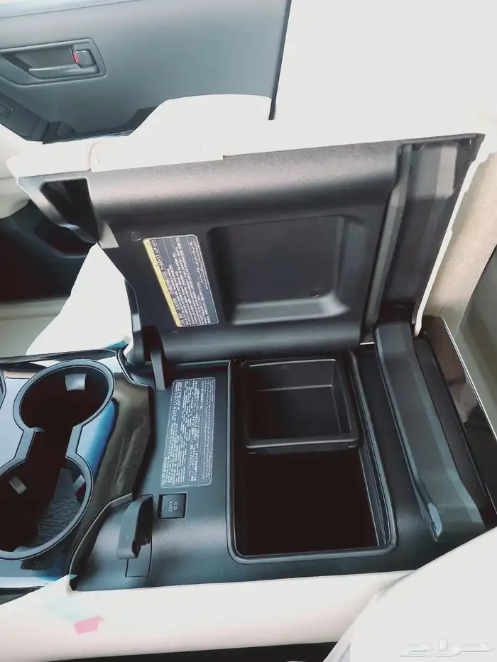 تويوتا لاندكروزر جي اكس ار GXR L2 ديزل اصفار 2024 16